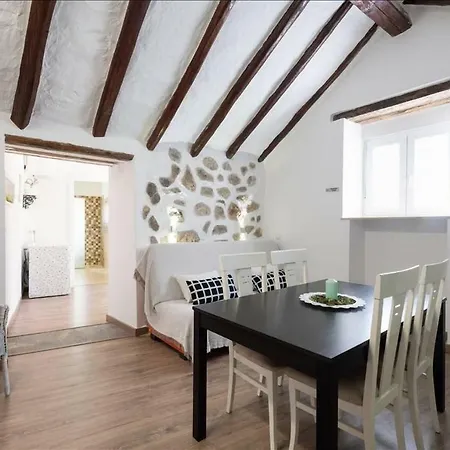 Canary House * Ingenio